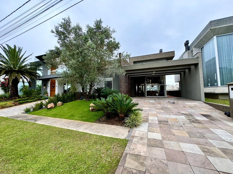 CASA BEIRA LAGO EM CONDOMÍNIO: 2ª foto da galeria de imagens do imóvel