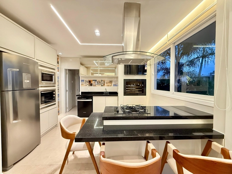 CASA BEIRA LAGO EM CONDOMÍNIO: 6ª foto da galeria de imagens do imóvel