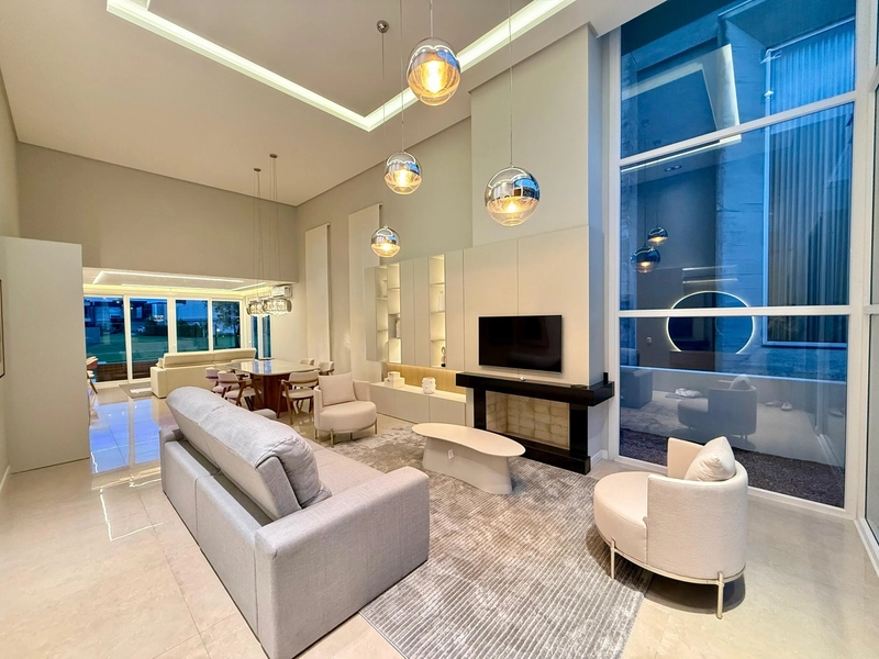 CASA BEIRA LAGO EM CONDOMÍNIO: 16ª foto da galeria de imagens do imóvel