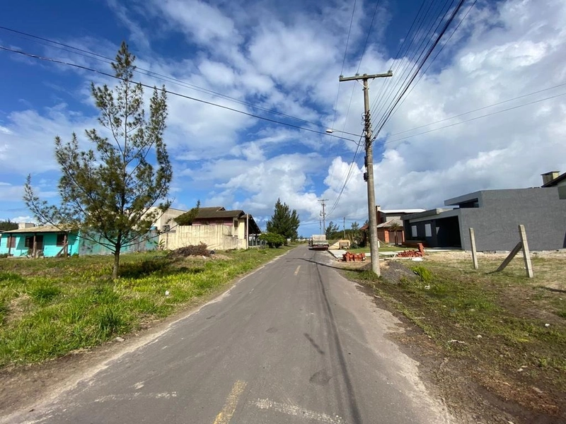 Casa 5 dormitórios em Capão da Canoa: 10ª foto da galeria de imagens do imóvel