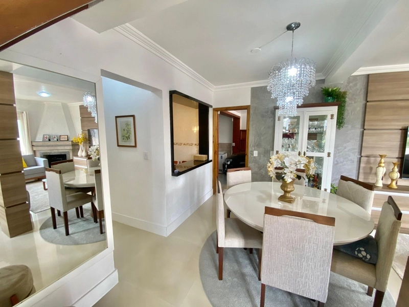 Casa 4 dormitórios em CAPÃO DA CANOA: 8ª foto da galeria de imagens do imóvel