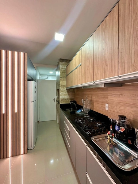 Apartamento de frente com sacada: 5ª foto da galeria de imagens do imóvel