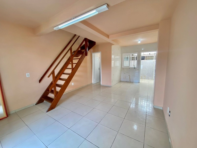 Sobrado em CAPÃO DA CANOA/ Zona Norte: 2ª foto da galeria de imagens do imóvel