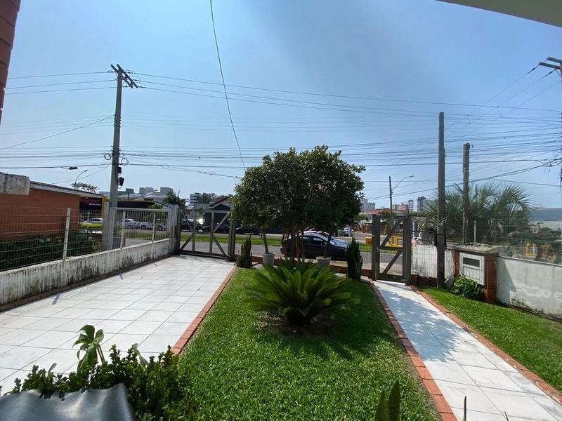 Casa 3 dormitórios em CAPÃO DA CANOA: 4ª foto da galeria de imagens do imóvel