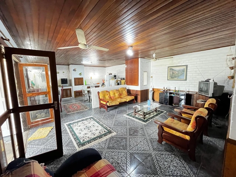 CASA TERRENO INTEIRO XANGRI-LÁ!: 4ª foto da galeria de imagens do imóvel