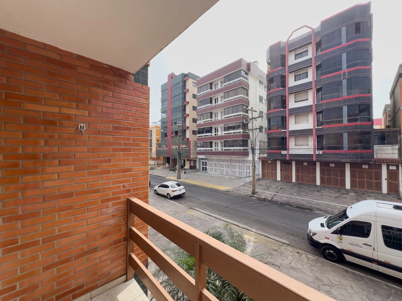 Casa com piscina, energia solar e área gourmet com mesa de bilhar: 4ª foto da galeria de imagens do imóvel
