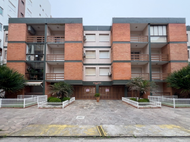 Casa com piscina, energia solar e área gourmet com mesa de bilhar: 1ª foto da galeria de imagens do imóvel