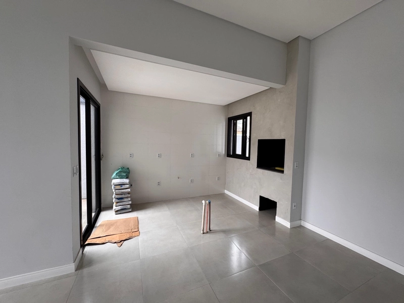 CASA COMPOSTA POR 3 DORMITÓRIOS EM CAPÃO DA CANOA!: 8ª foto da galeria de imagens do imóvel