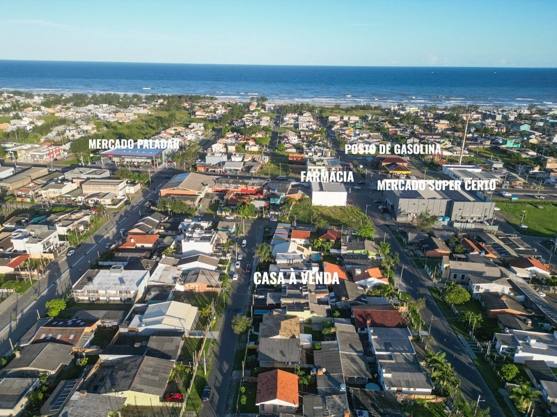 Casa com piscina na praia: 23ª foto da galeria de imagens do imóvel