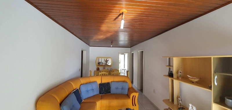 CASA COMPOSTA POR 3 DORMITÓRIOS NO BAIRRO ZONA NOVA EM CAPÃO DA CANOA!: 6ª foto da galeria de imagens do imóvel