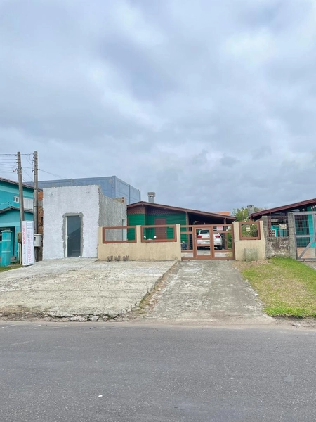 Duas casas terreno de 450m² em Capão da Canoa: 2ª foto da galeria de imagens do imóvel