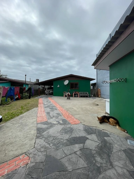 Duas casas terreno de 450m² em Capão da Canoa: 7ª foto da galeria de imagens do imóvel