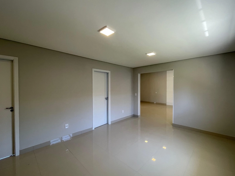 LINDA CASA COMPOSTA POR 4 DORMITÓRIOS EM XANGRI-LÁ!: 16ª foto da galeria de imagens do imóvel