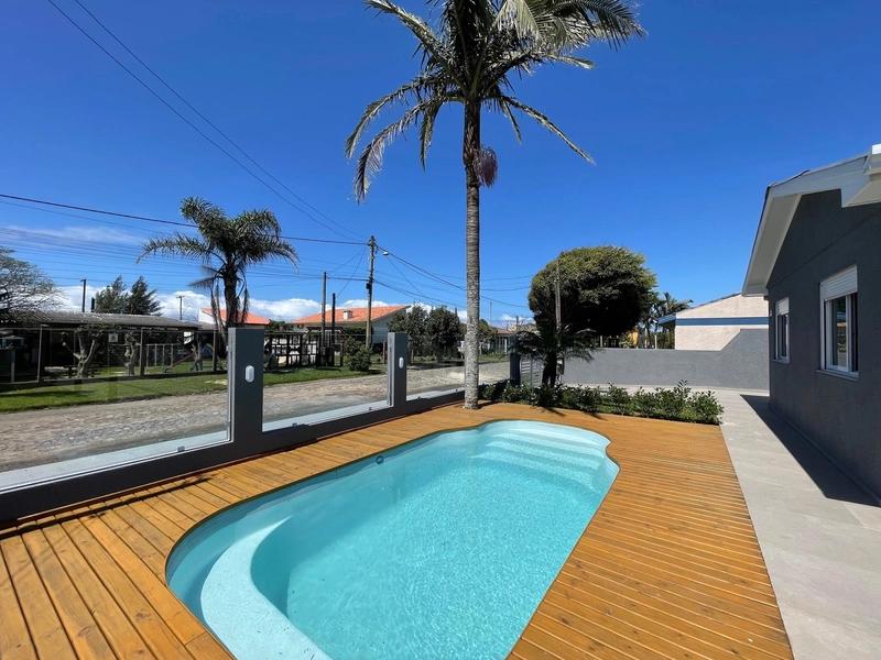 LINDA CASA COMPOSTA POR 4 DORMITÓRIOS EM XANGRI-LÁ!: 2ª foto da galeria de imagens do imóvel