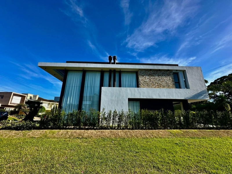 Mansão com 5 suítes no  Condomínio Velas da Marina: 2ª foto da galeria de imagens do imóvel