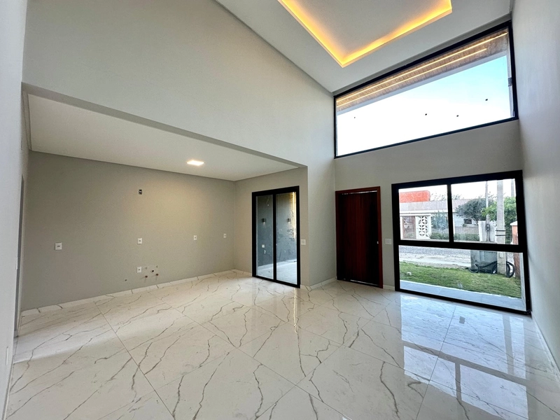 CASA MODERNA COMPOSTA POR 3 DORMITÓRIOS EM CAPÃO DA CANOA!: 4ª foto da galeria de imagens do imóvel