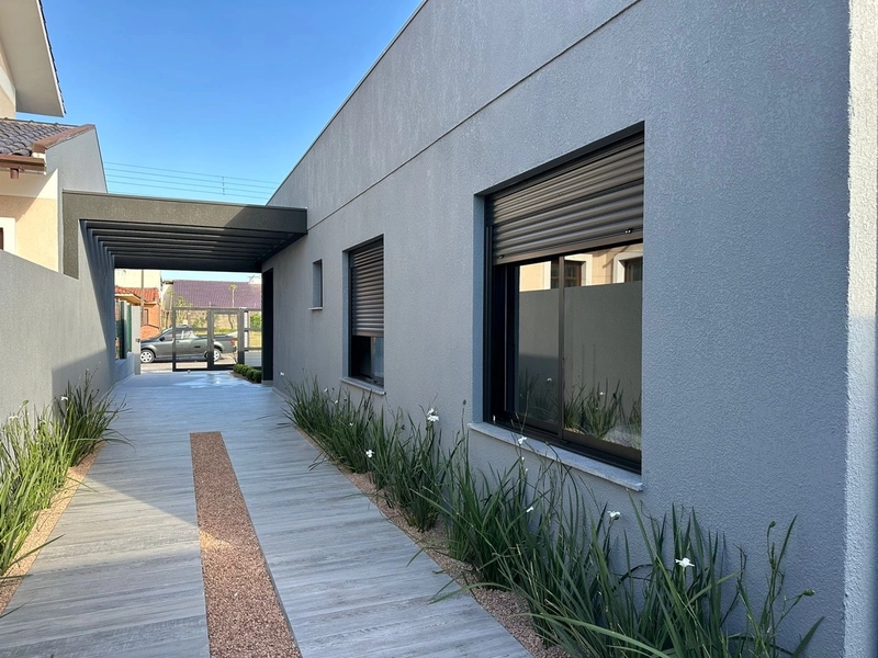 AMPLA CASA COM PISCINA EM XANGRI-LÁ!: 6ª foto da galeria de imagens do imóvel