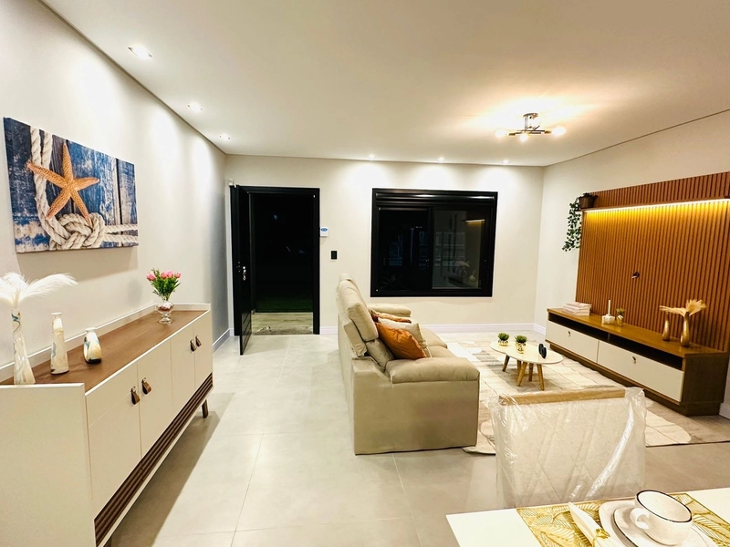 AMPLA CASA COM PISCINA EM XANGRI-LÁ!: 18ª foto da galeria de imagens do imóvel