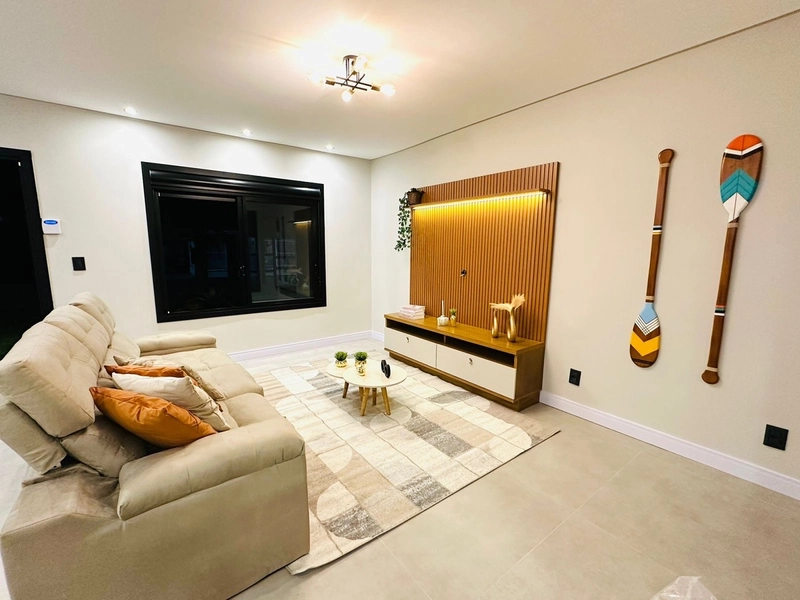 AMPLA CASA COM PISCINA EM XANGRI-LÁ!: 17ª foto da galeria de imagens do imóvel