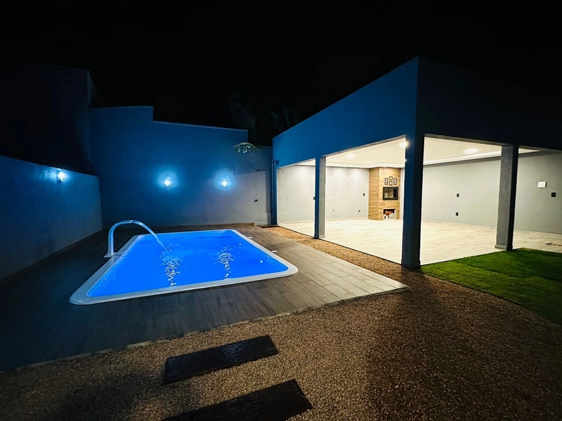AMPLA CASA COM PISCINA EM XANGRI-LÁ!: 34ª foto da galeria de imagens do imóvel