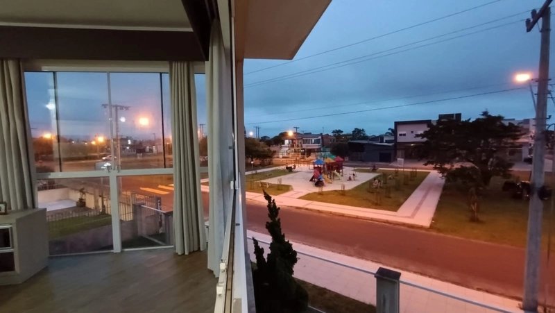 Mansão à venda com cinco suítes em Capão  da Canoa: 6ª foto da galeria de imagens do imóvel