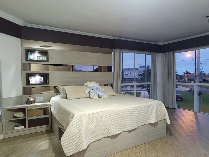 Mansão à venda com cinco suítes em Capão  da Canoa: 57ª foto da galeria de imagens do imóvel