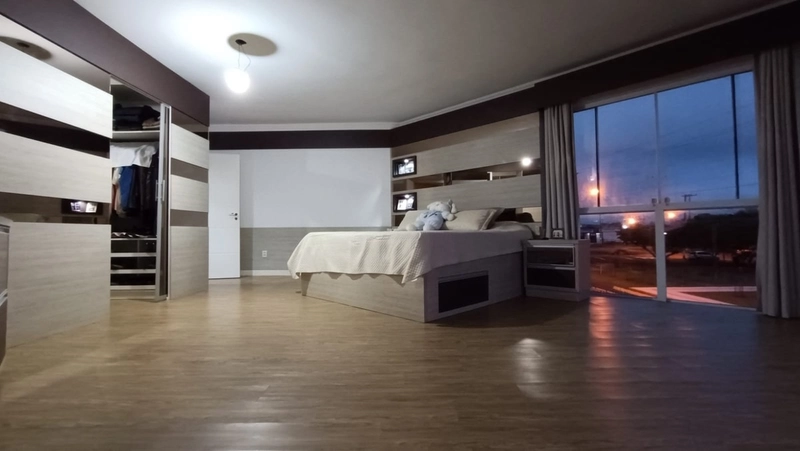 Mansão à venda com cinco suítes em Capão  da Canoa: 26ª foto da galeria de imagens do imóvel