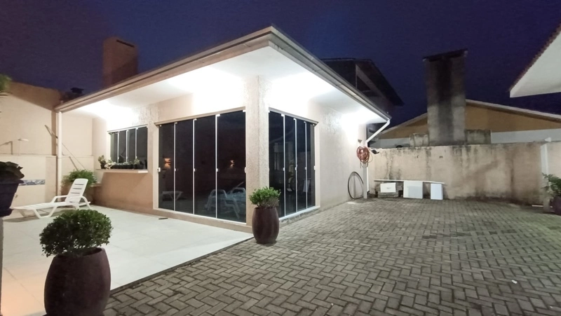 Mansão à venda com cinco suítes em Capão  da Canoa: 60ª foto da galeria de imagens do imóvel