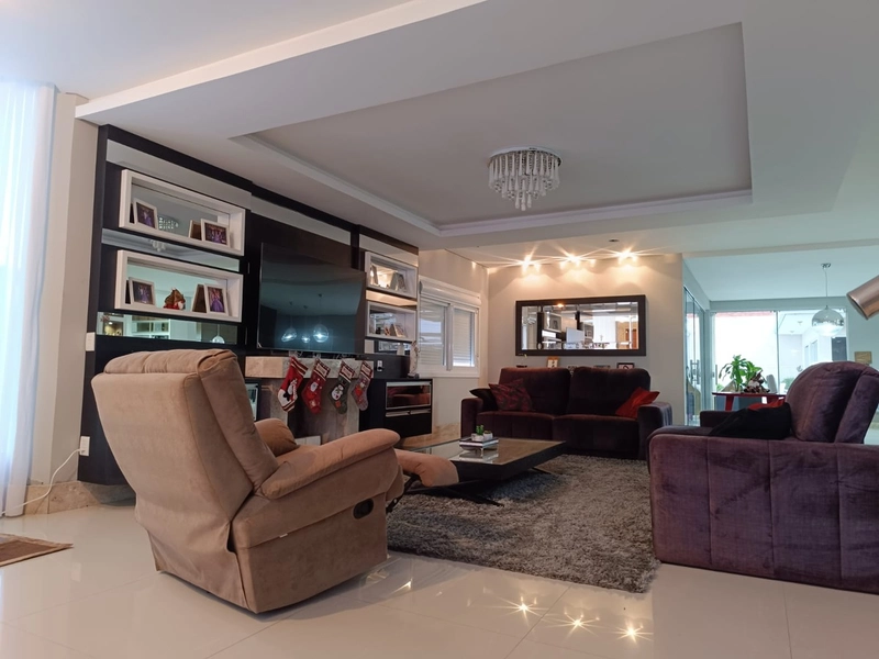 Mansão à venda com cinco suítes em Capão  da Canoa: 11ª foto da galeria de imagens do imóvel