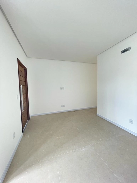 Casa geminada 2 dormitórios: 5ª foto da galeria de imagens do imóvel