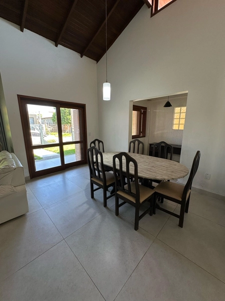 LINDA CASA LOCALIZADA NO CENTRO DE XANGRI-LÁ!: 15ª foto da galeria de imagens do imóvel