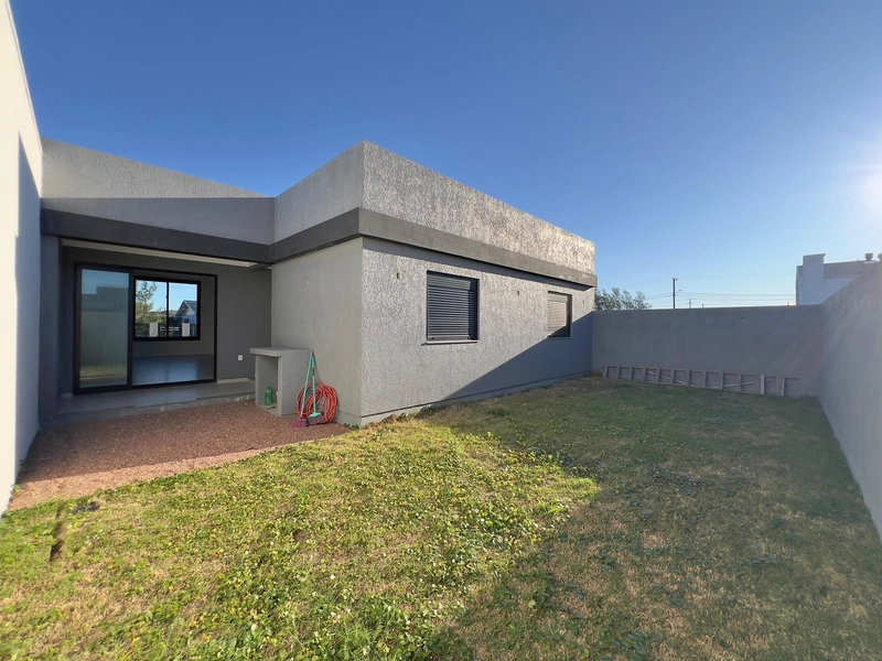 Casa 3 dormitórios em praia de Capão da Canoa: 4ª foto da galeria de imagens do imóvel
