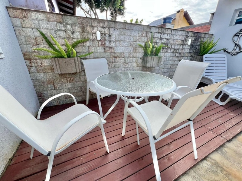 CASA  03 DORMITÓRIOS, UMA SUÍTE E PISCINA - BAIRRO ZONA NOVA: 13ª foto da galeria de imagens do imóvel