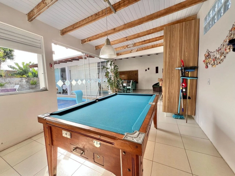 CASA  03 DORMITÓRIOS, UMA SUÍTE E PISCINA - BAIRRO ZONA NOVA: 8ª foto da galeria de imagens do imóvel