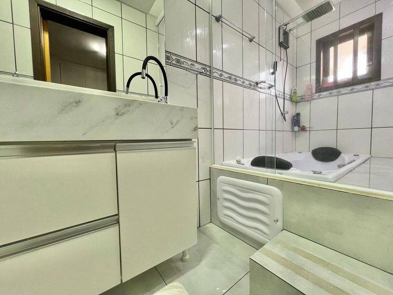 CASA  03 DORMITÓRIOS, UMA SUÍTE E PISCINA - BAIRRO ZONA NOVA: 29ª foto da galeria de imagens do imóvel