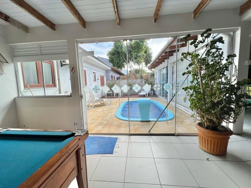 CASA  03 DORMITÓRIOS, UMA SUÍTE E PISCINA - BAIRRO ZONA NOVA: 19ª foto da galeria de imagens do imóvel