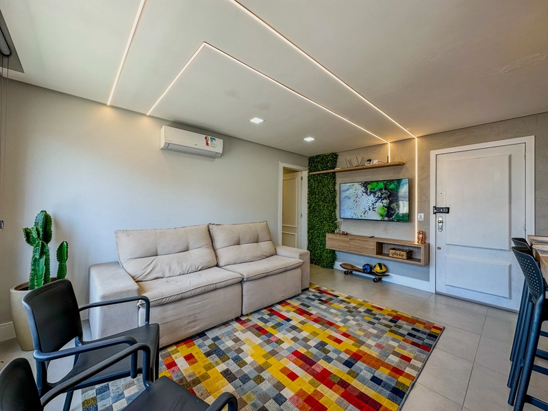 APARTAMENTO BEIRA MAR À VENDA EM CAPÃO DA CANOA!⁣: 2ª foto da galeria de imagens do imóvel