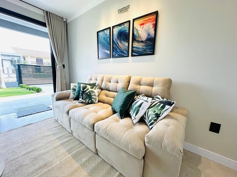 CASA LINDA A 350 METROS DO MAR EM XANGRI-LÁ: 7ª foto da galeria de imagens do imóvel