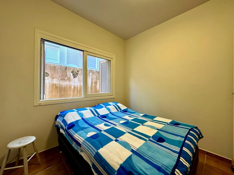 APARTAMENTO COM DUAS SACADAS DE FRENTE P MAR EM CAPÃO: 9ª foto da galeria de imagens do imóvel