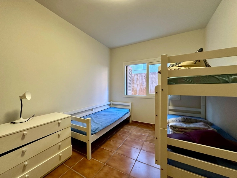 APARTAMENTO COM DUAS SACADAS DE FRENTE P MAR EM CAPÃO: 13ª foto da galeria de imagens do imóvel