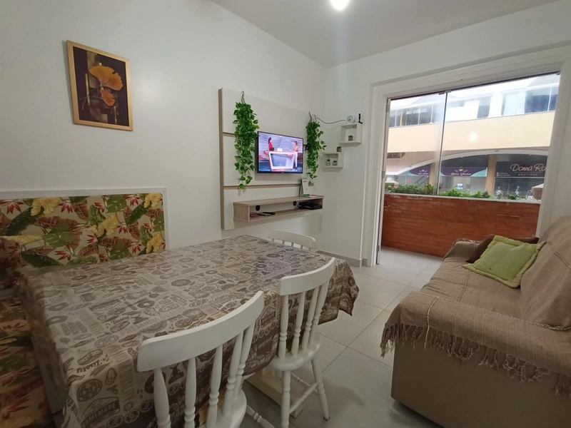 APARTAMENTO EM CAPÃO DA CANOA À 2 QUADRAS DO MAR: 2ª foto da galeria de imagens do imóvel