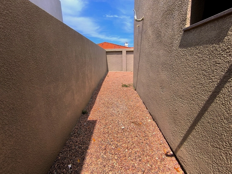 CASA EM CAPÃO DA CANOA COM VISTA ETERNA PARA O MAR: 10ª foto da galeria de imagens do imóvel