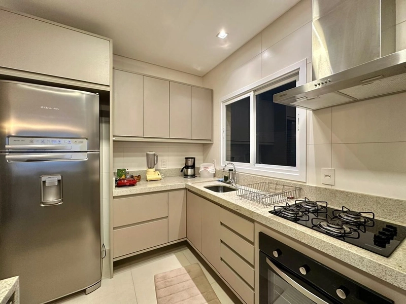 APARTAMENTO À 2 QUADRAS DO MAR EM CAPÃO DA CANOA: 5ª foto da galeria de imagens do imóvel