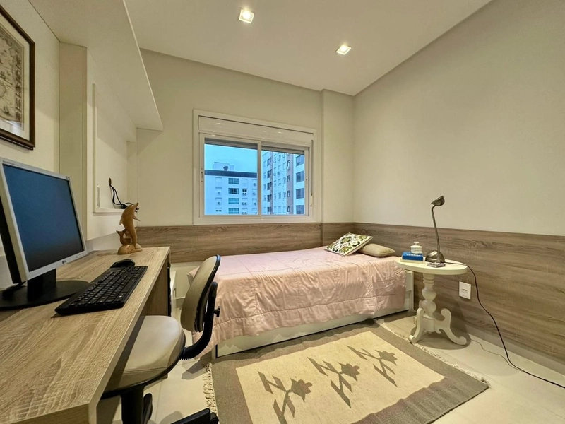 APARTAMENTO À 2 QUADRAS DO MAR EM CAPÃO DA CANOA: 9ª foto da galeria de imagens do imóvel