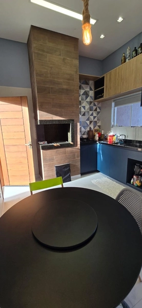 CASA EM BOM BAIRRO EM CAPÃO DA CANOA: 8ª foto da galeria de imagens do imóvel