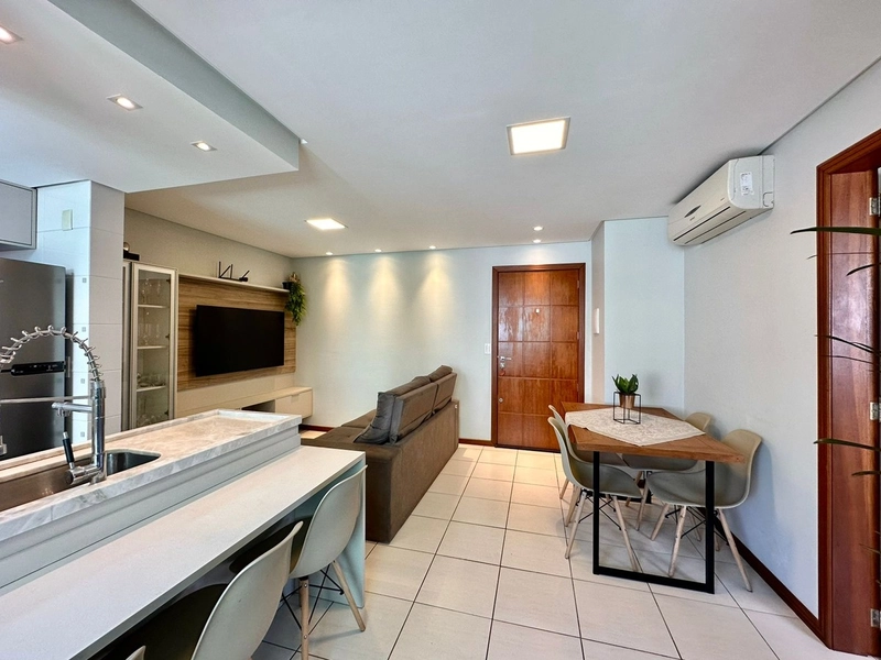 APARTAMENTO Á POUCOS METROS DO MAR EM CAPÃO DA CANOA: 4ª foto da galeria de imagens do imóvel