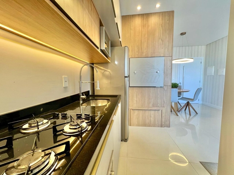 APARTAMENTO DECORADO COM LINDA VISTA EM CAPÃO DA CANOA: 6ª foto da galeria de imagens do imóvel