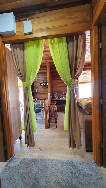 LINDA CASA PROXIMA DO MAR EM CAPÃO DA CANOA: 13ª foto da galeria de imagens do imóvel