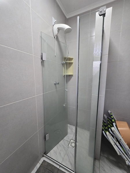 APRTAMENTO DE FRENTE PRA RUA EM CAPÃO DA CANOA: 7ª foto da galeria de imagens do imóvel