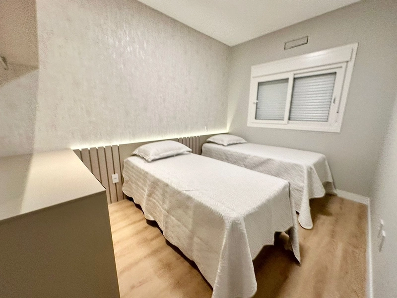 APARTAMENTO LINDO, DECORADO E COM LINDA VISTA EM CAPÃO DA CANOA: 19ª foto da galeria de imagens do imóvel